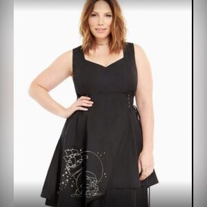 Disney Black Neverland Peter Pan Sleeveless Swing Dress Size 24 Lace Up